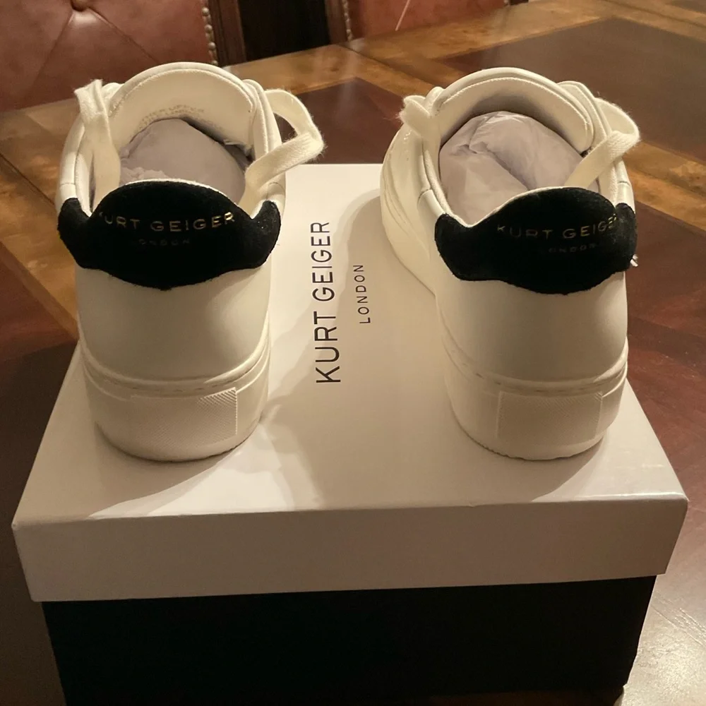 Kurt Geiger London Laney Sneaker              Size 7.5 US / 38 EU - Picture 7 of 9